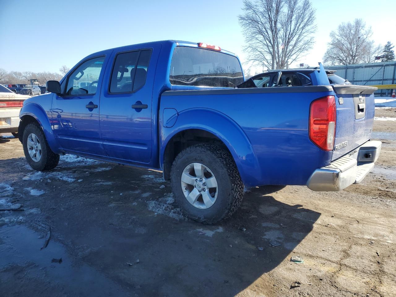 2013 Nissan Frontier S - Фото 2