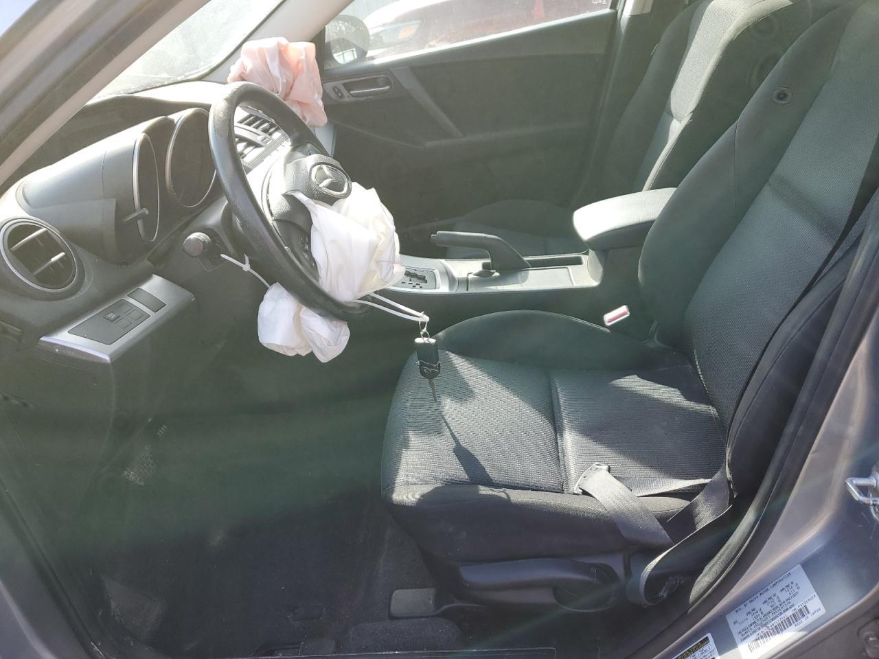 2011 Mazda 3 I - Image 7
