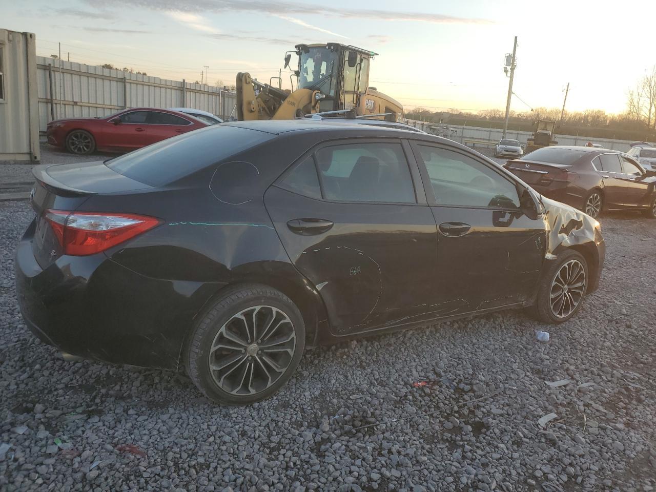 2015 Toyota Corolla L - Фото 3