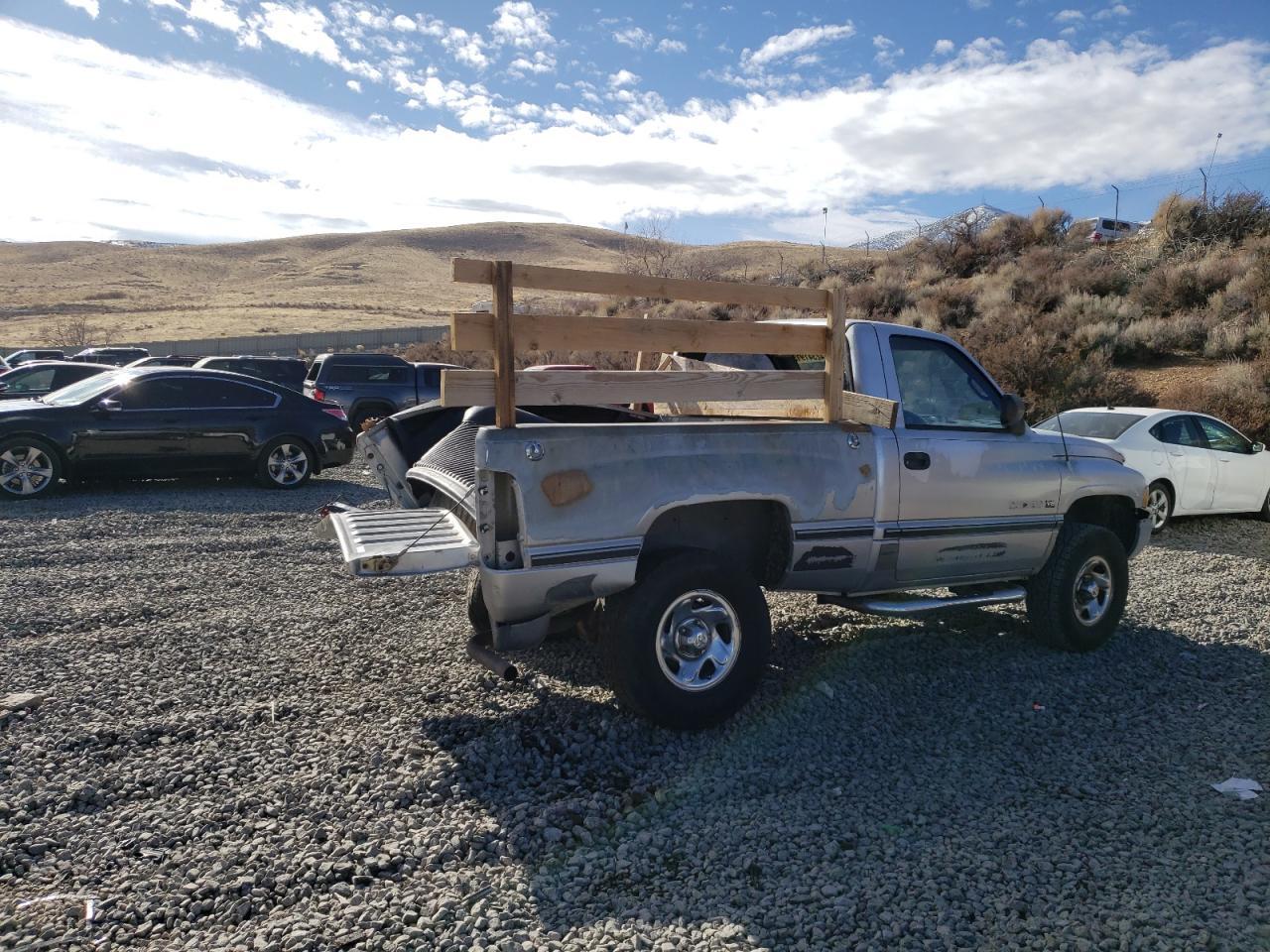 1994 Dodge Ram 1500 - Image 3