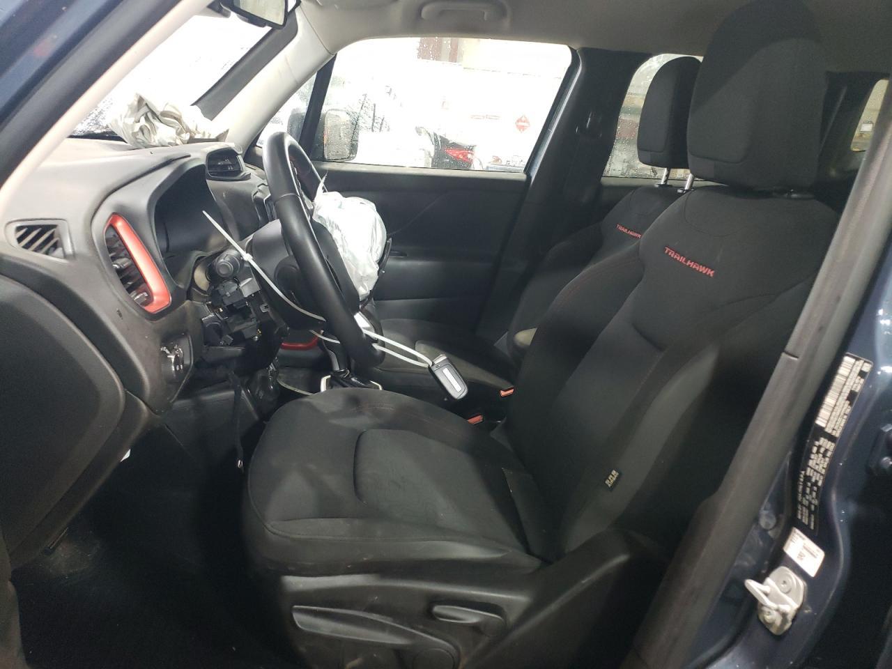 2023 Jeep Renegade Trailhawk - Image 7