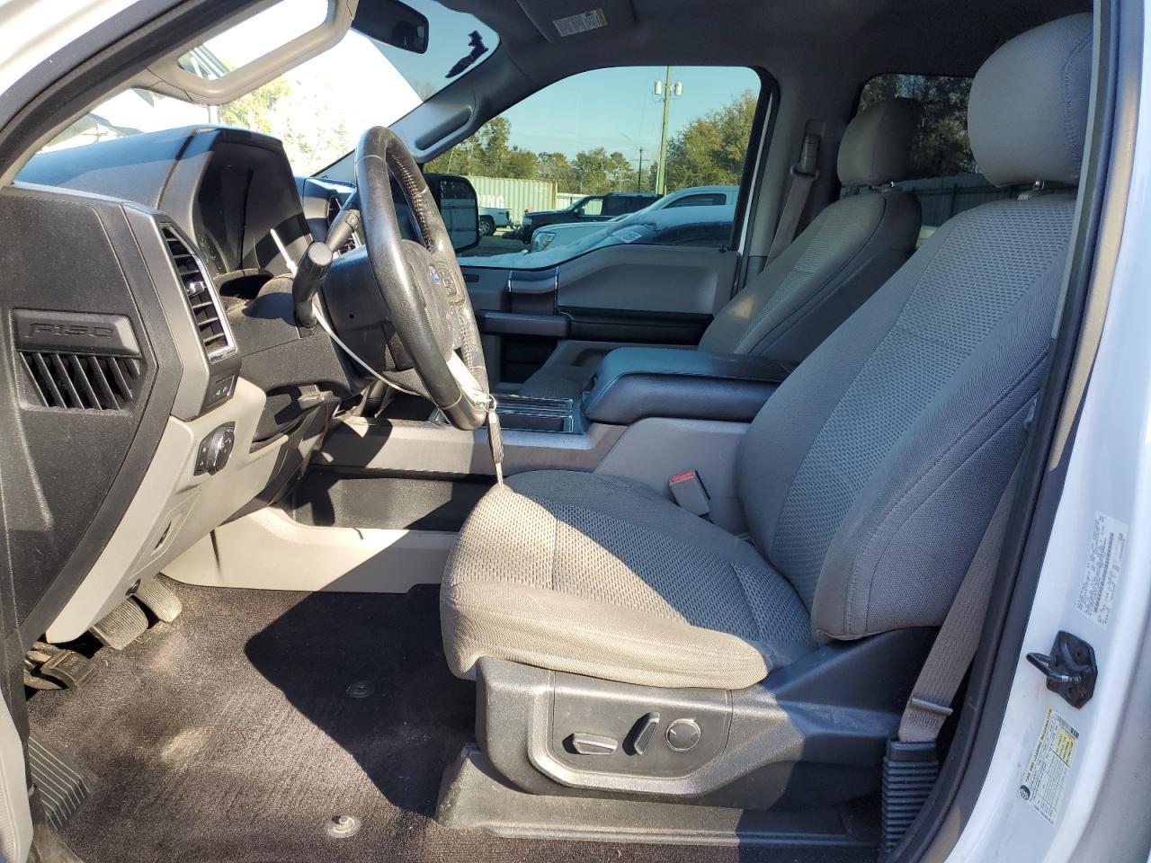 2017 Ford F150 Supercrew - Image 7