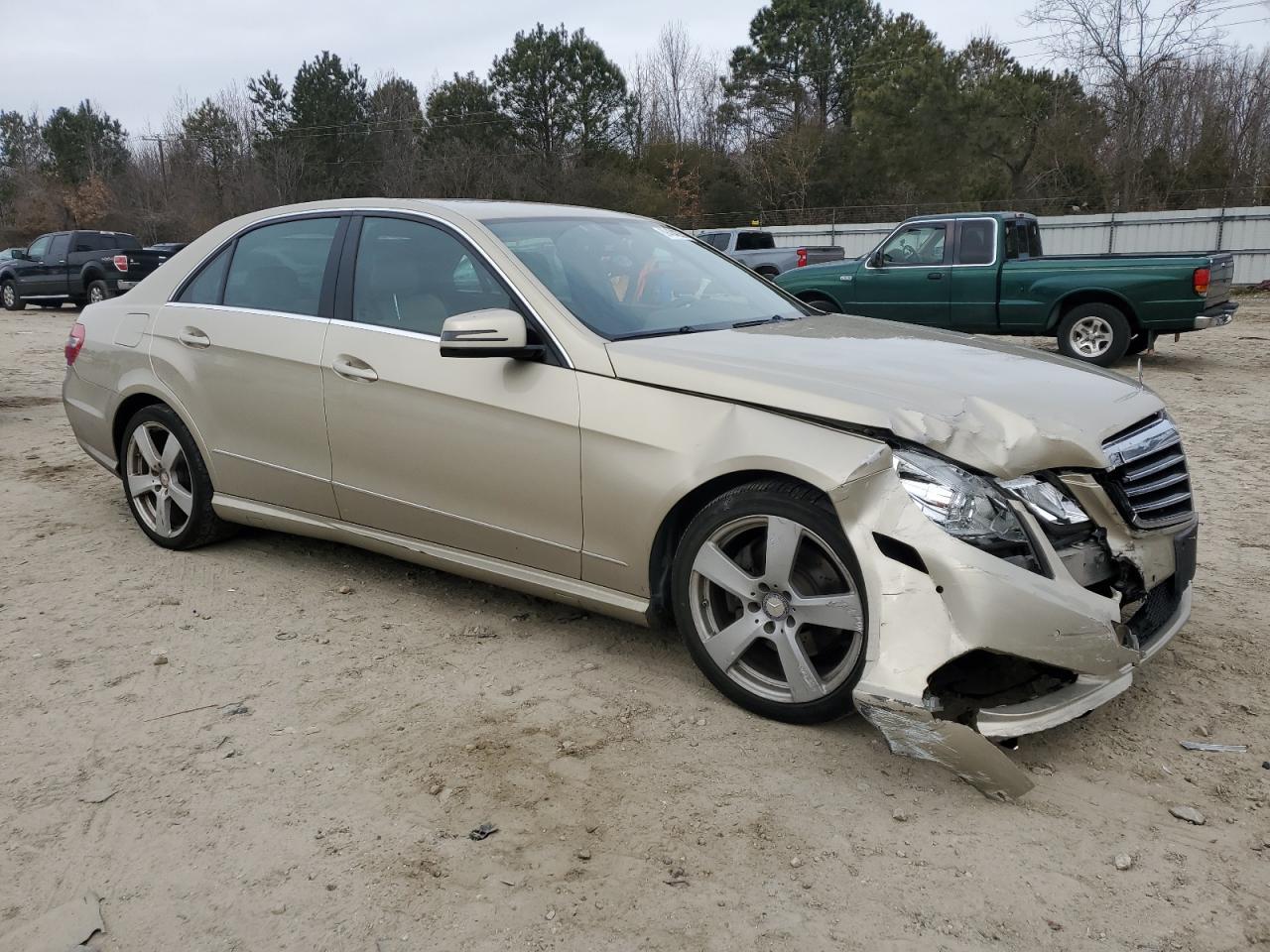 2010 Mercedes-Benz E 350 - Фото 4