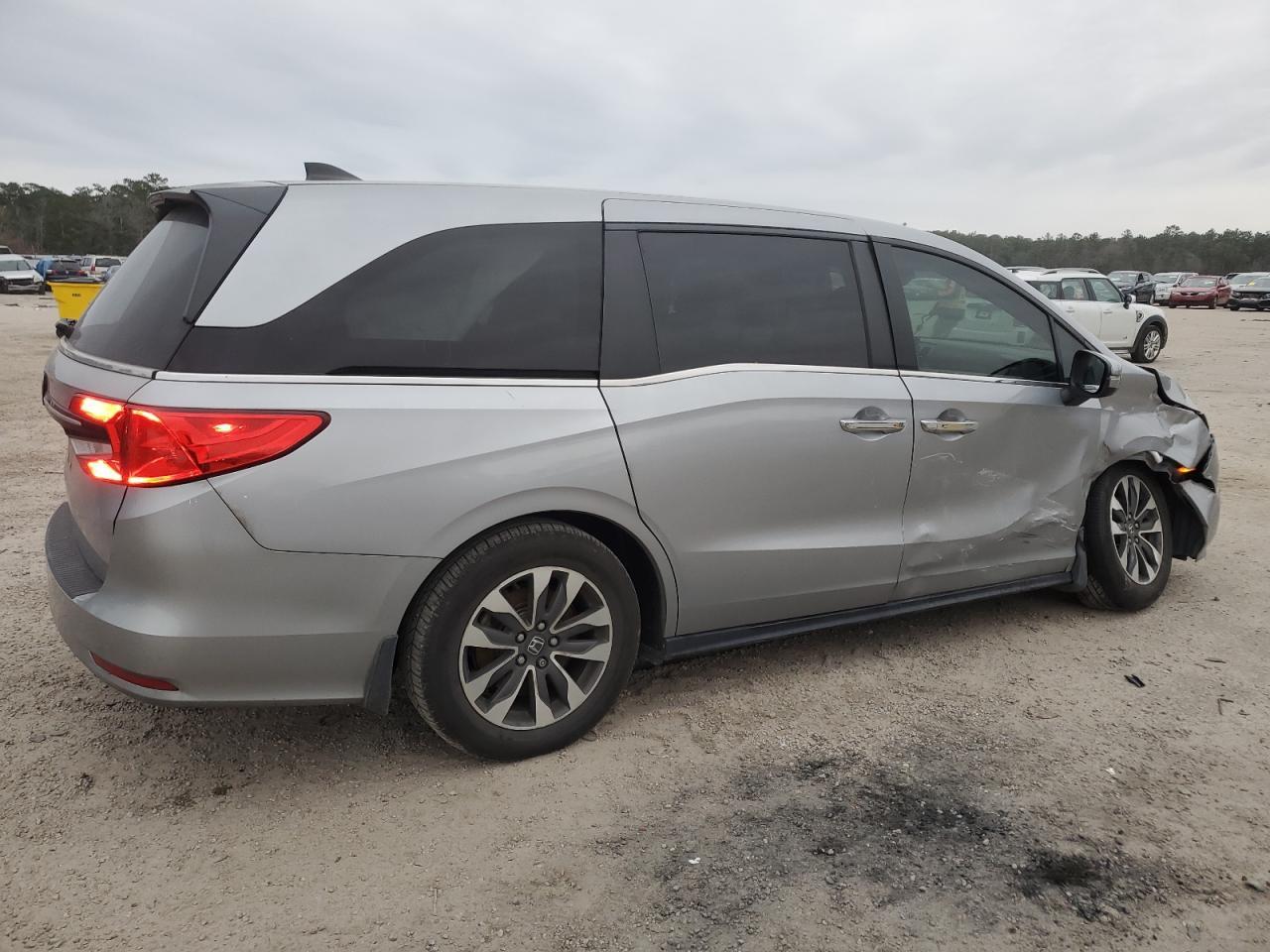 2021 Honda Odyssey Exl - Фото 3
