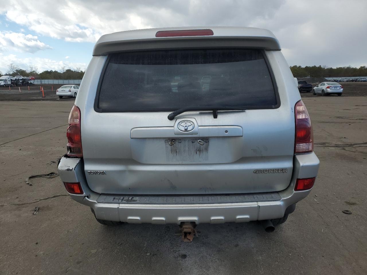 2005 Toyota 4Runner Sr5 - Image 6