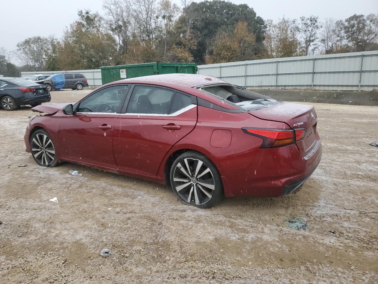 2020 Nissan Altima Sr - Фото 2
