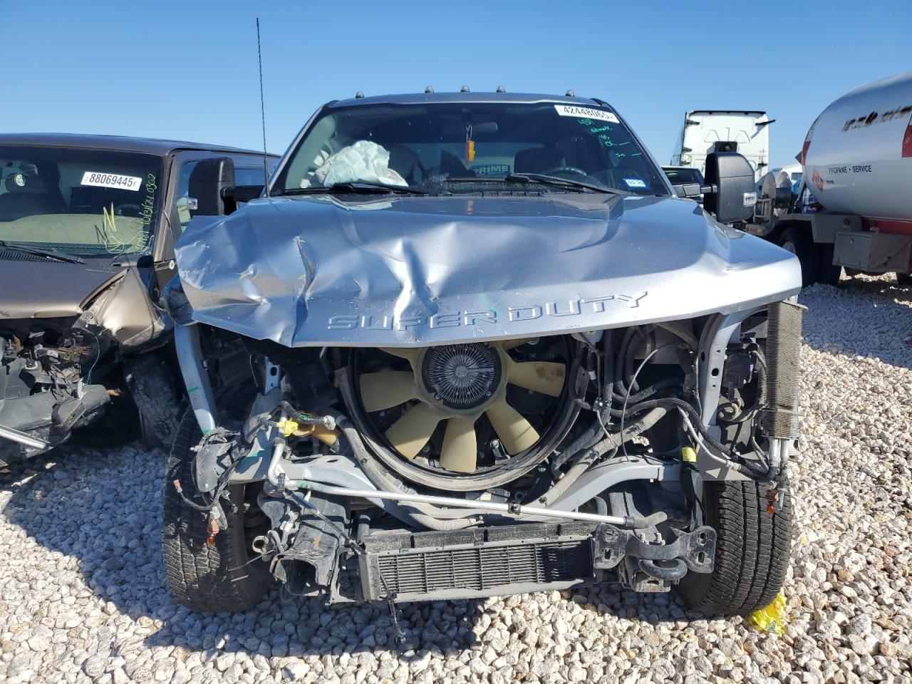 2022 Ford F350 Super Duty - Фото 5