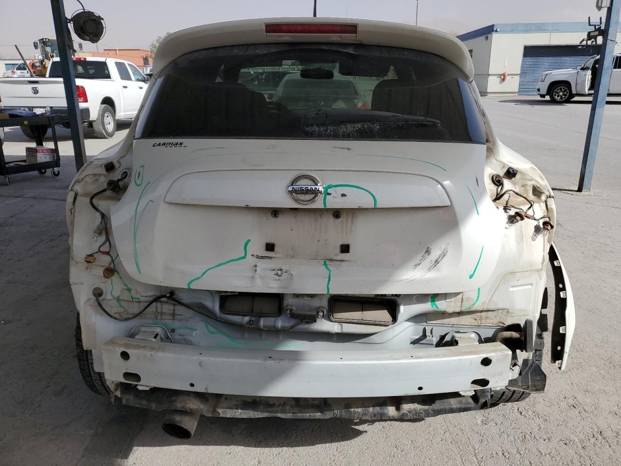 2013 Nissan Juke S - Фото 6