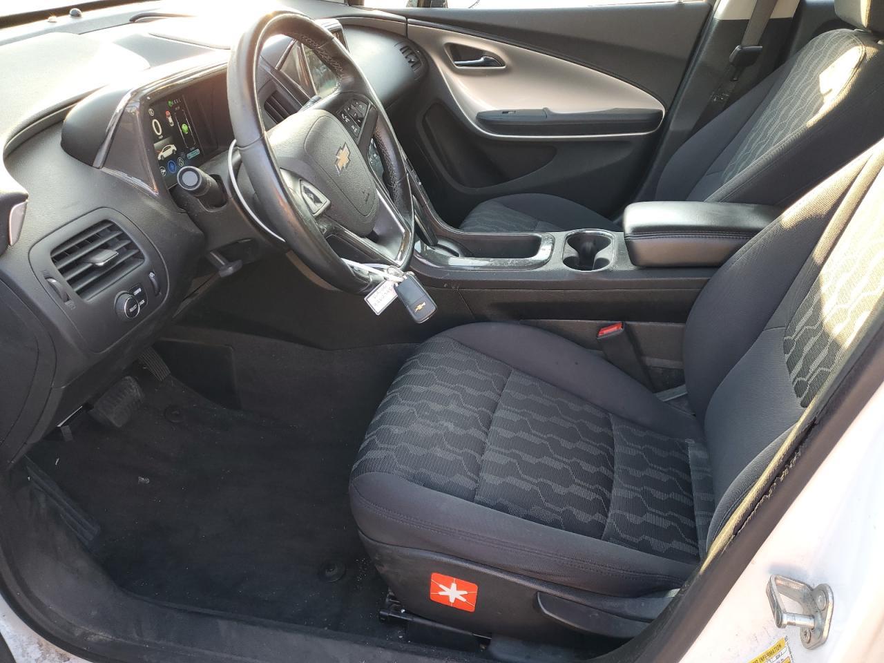 2014 Chevrolet Volt - Image 7