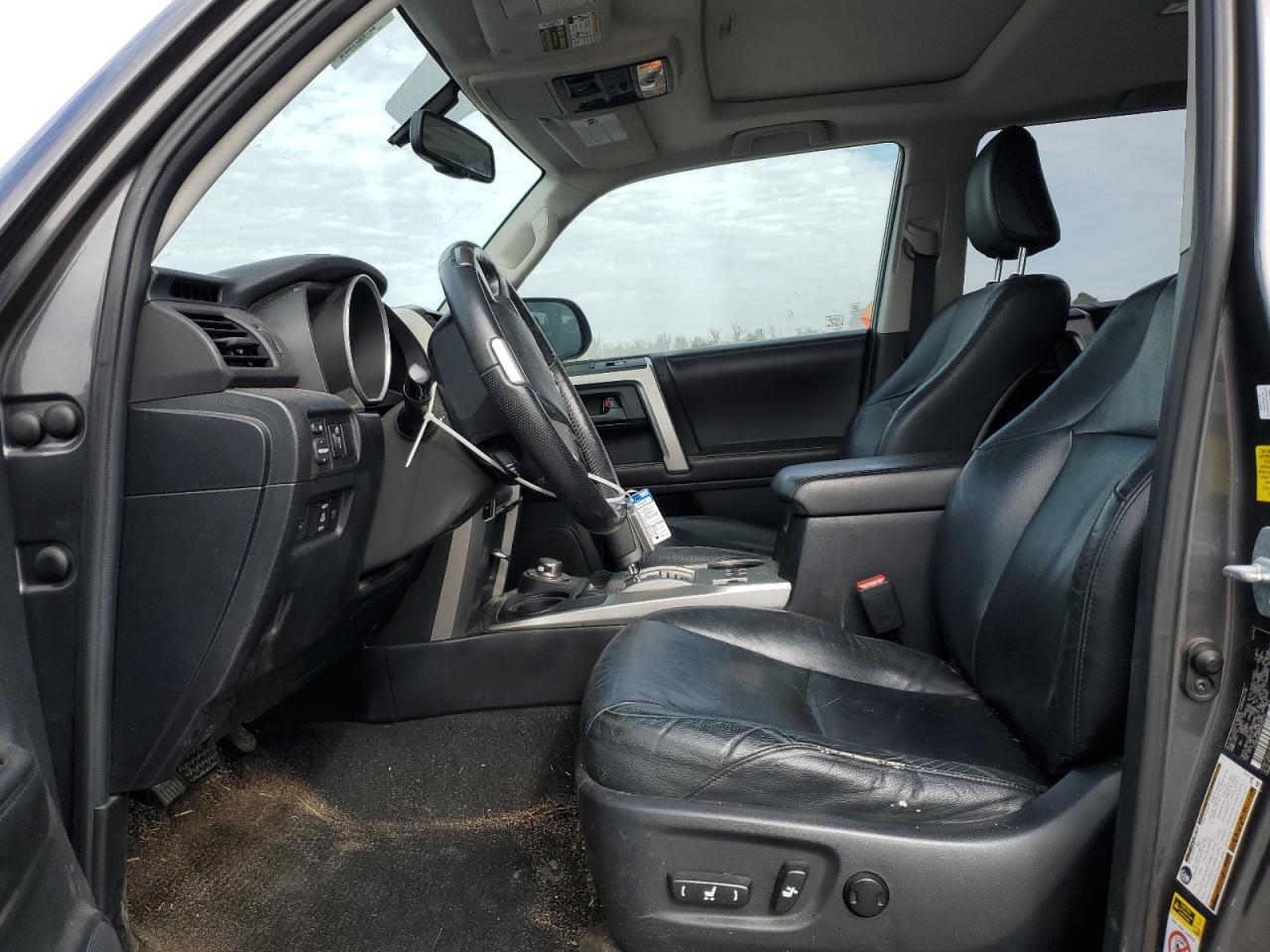 2010 Toyota 4Runner Sr5 - Image 7