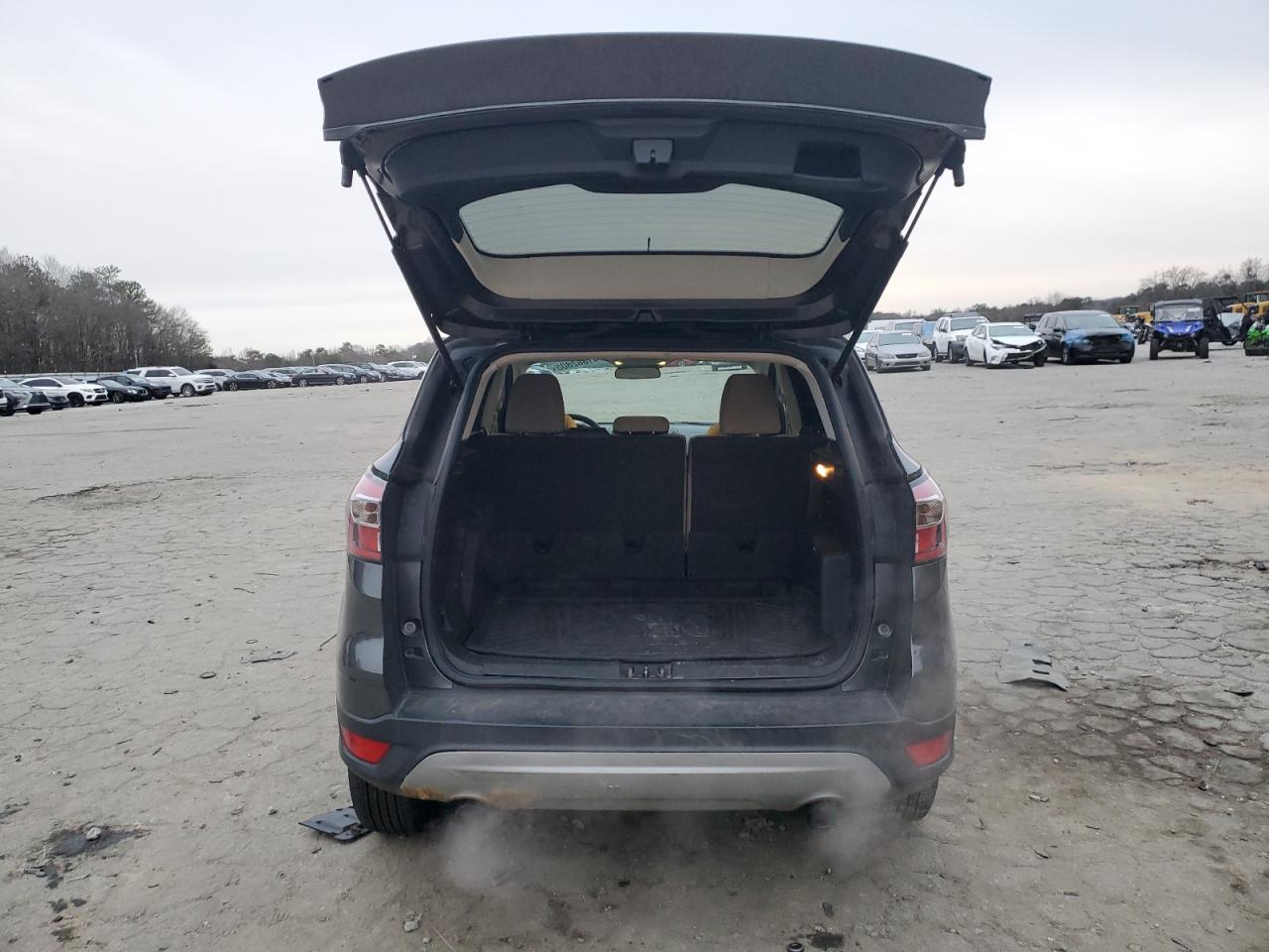 2017 Ford Escape Se - Фото 6