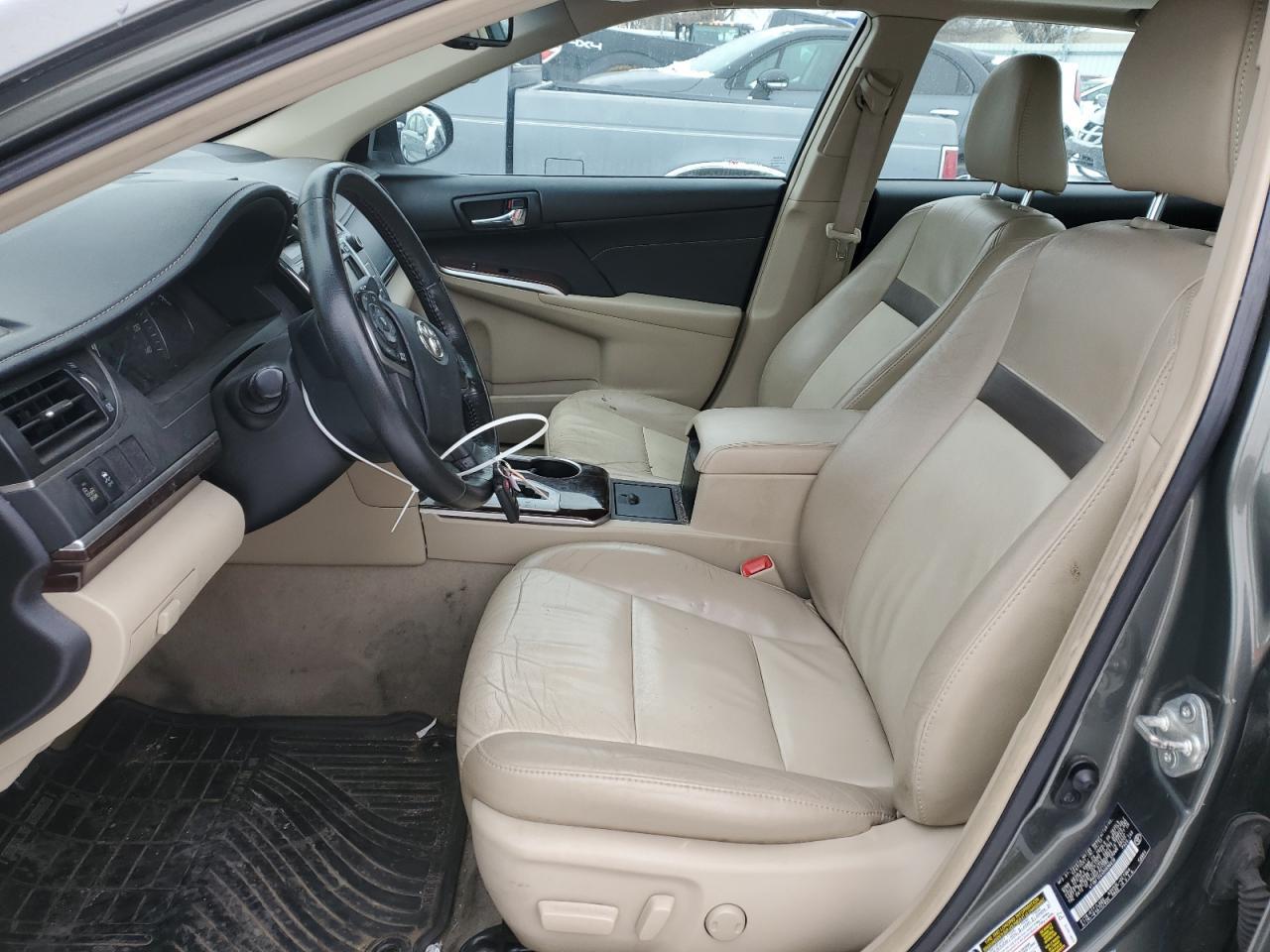 2013 Toyota Camry L - Фото 7
