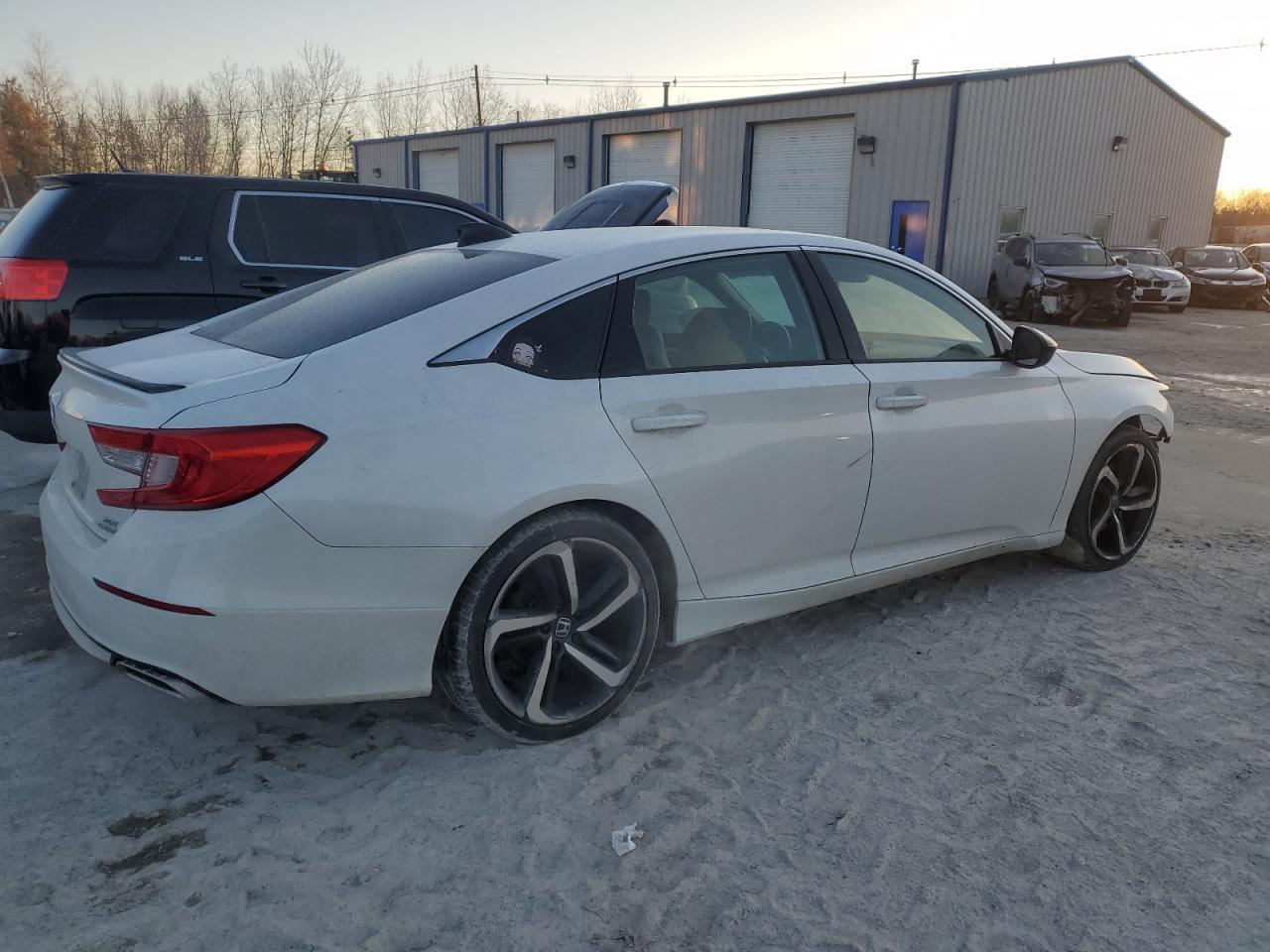 2021 Honda Accord Sport - Image 3