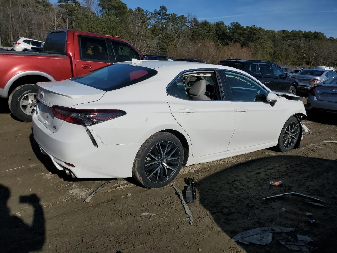 2023 Toyota Camry Se Night Shade - Image 3