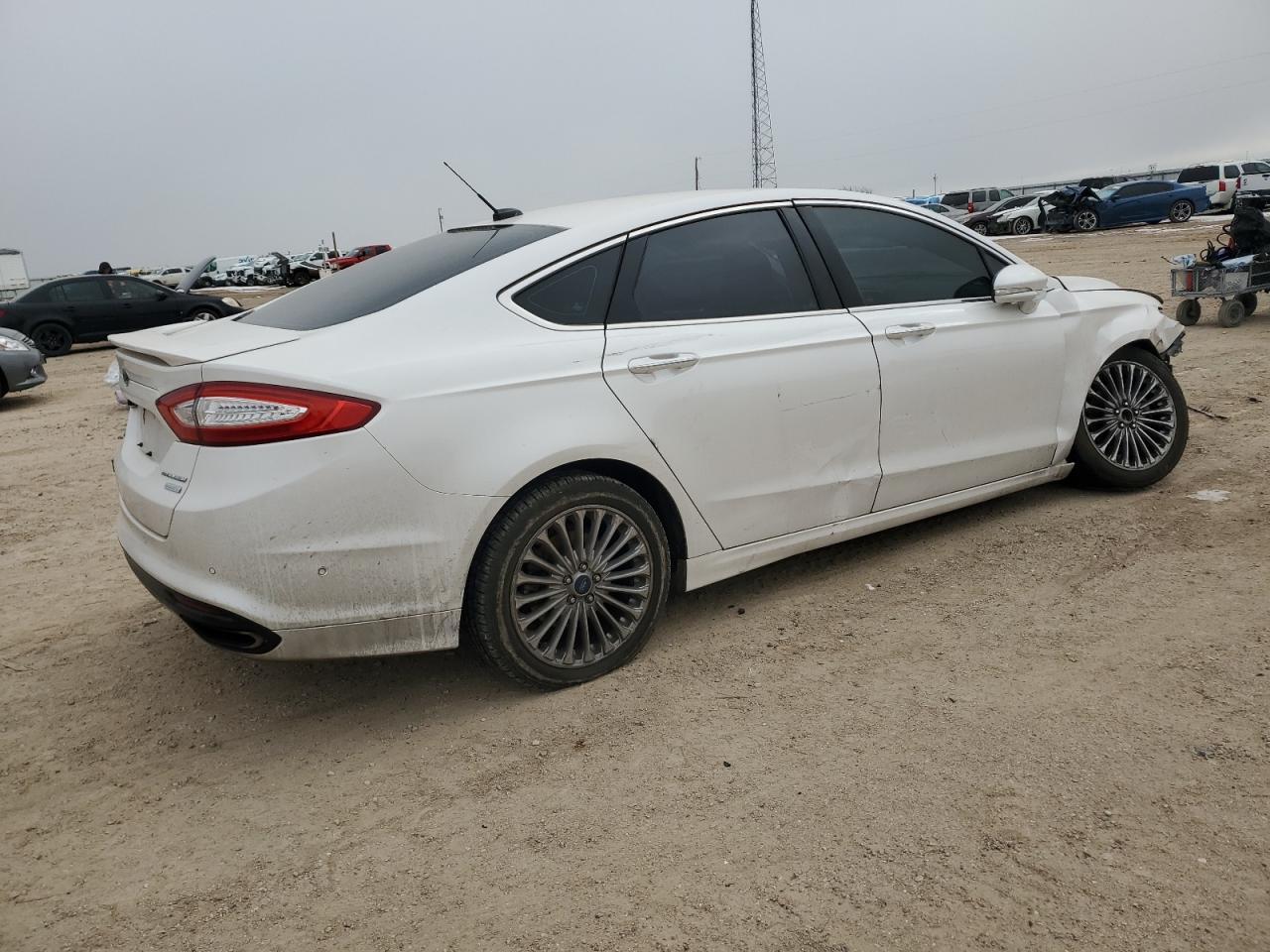 2013 Ford Fusion Titanium - Фото 3