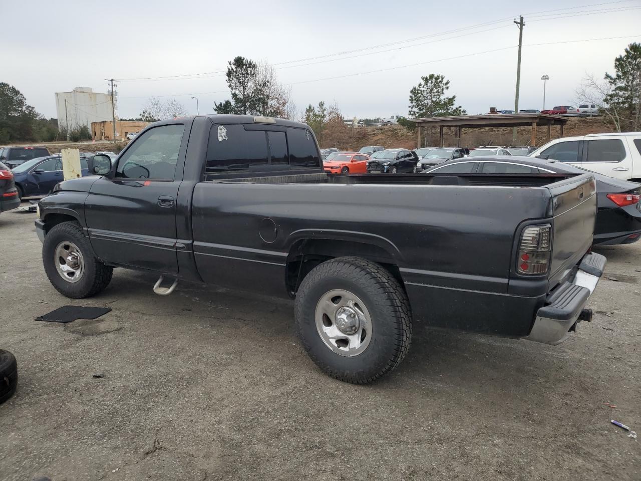 2000 Dodge Ram 1500 - Image 2