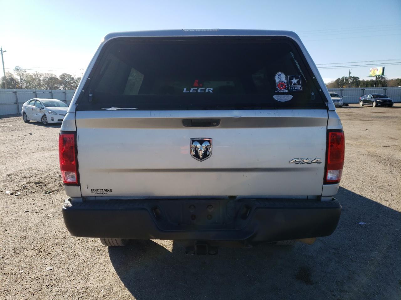 2016 Ram 2500 St - Image 6