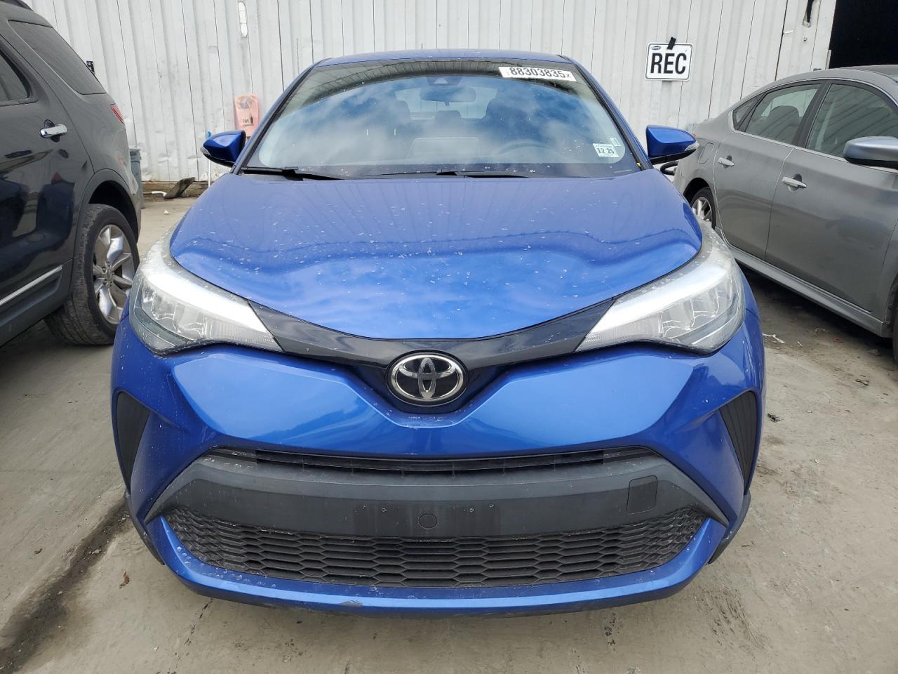 2020 Toyota C-Hr Xle - Image 5