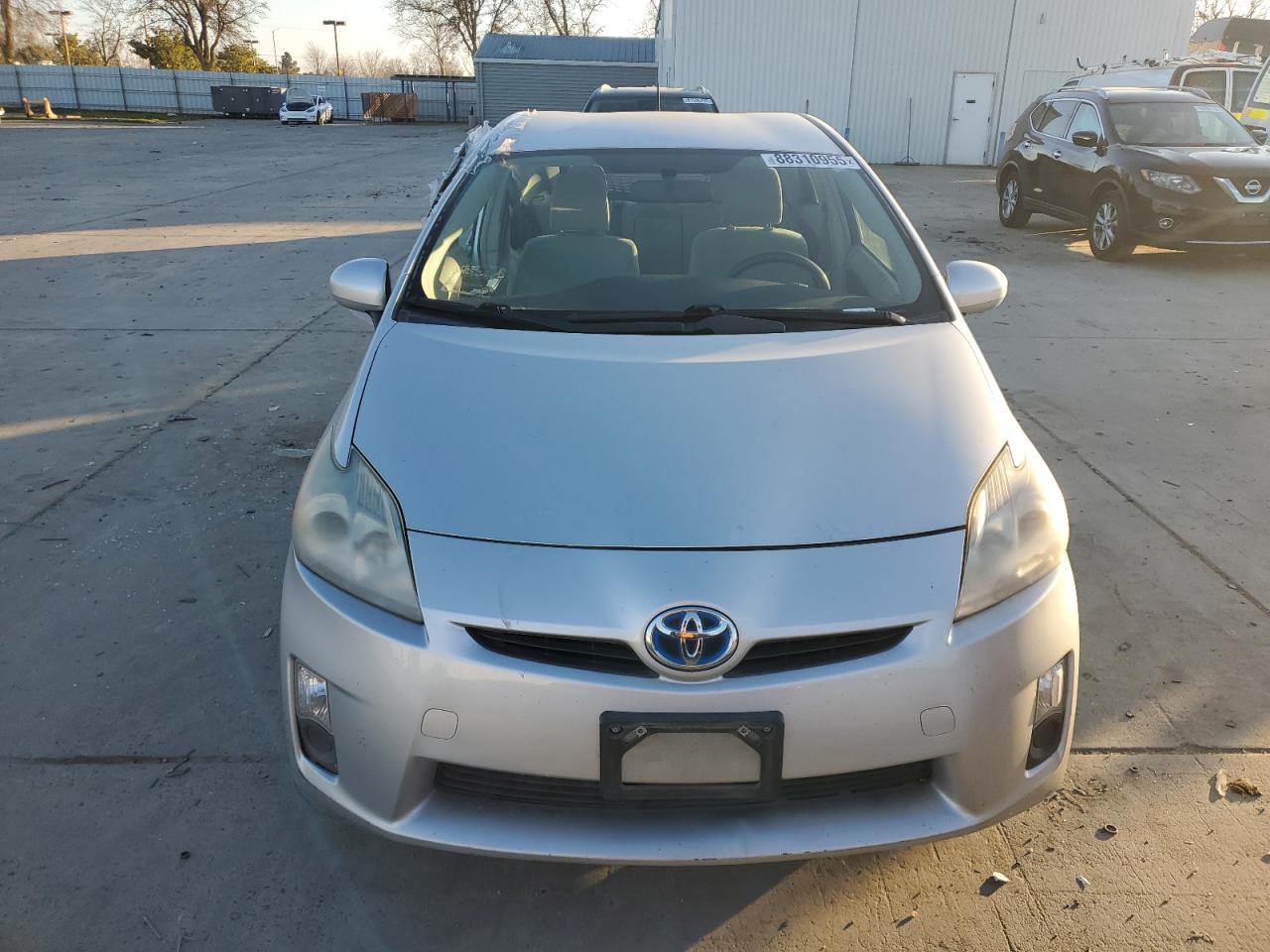 2010 Toyota Prius - Image 5