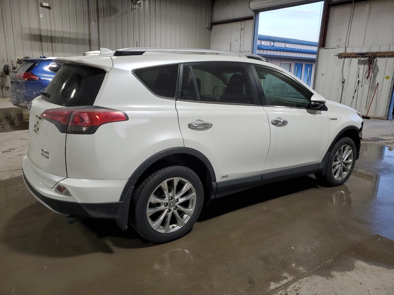 2016 Toyota Rav4 Hv Limited - Фото 3