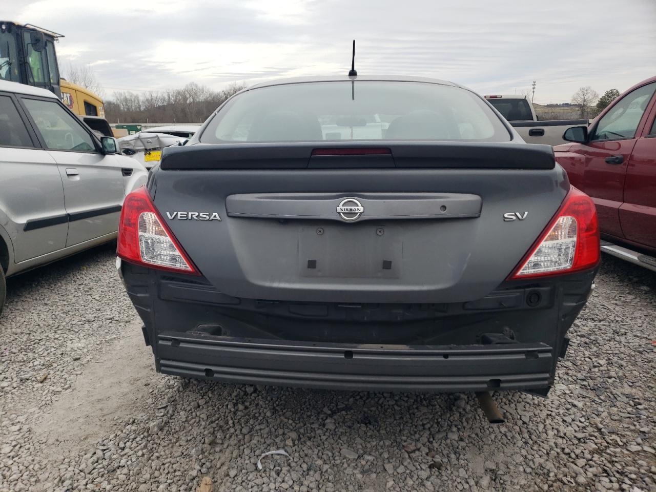2019 Nissan Versa S - Image 6