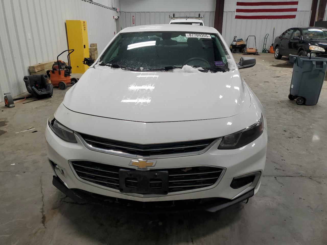 2017 Chevrolet Malibu Ls - Image 5