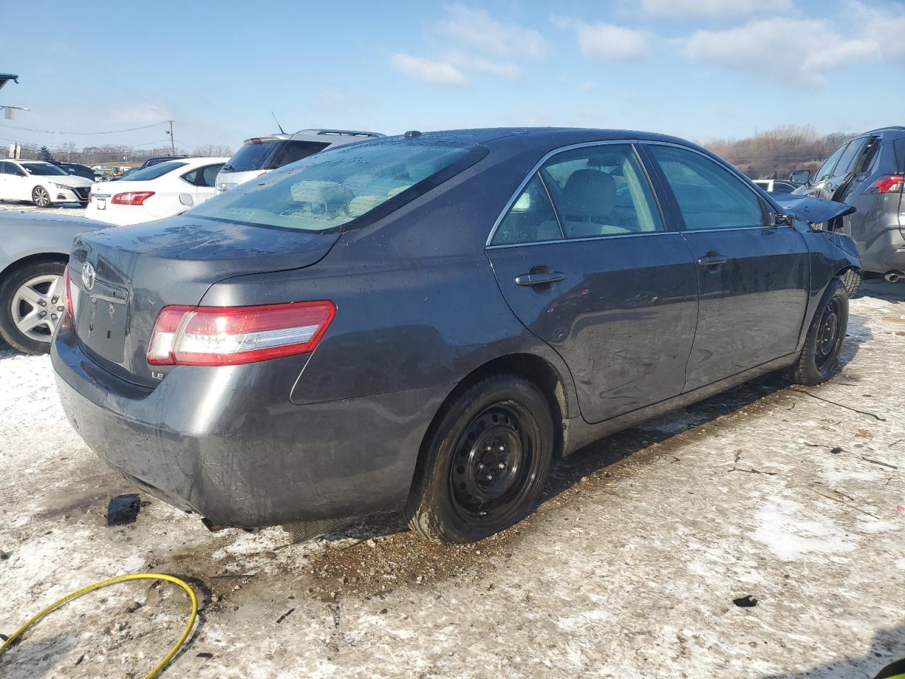 2010 Toyota Camry - Image 3