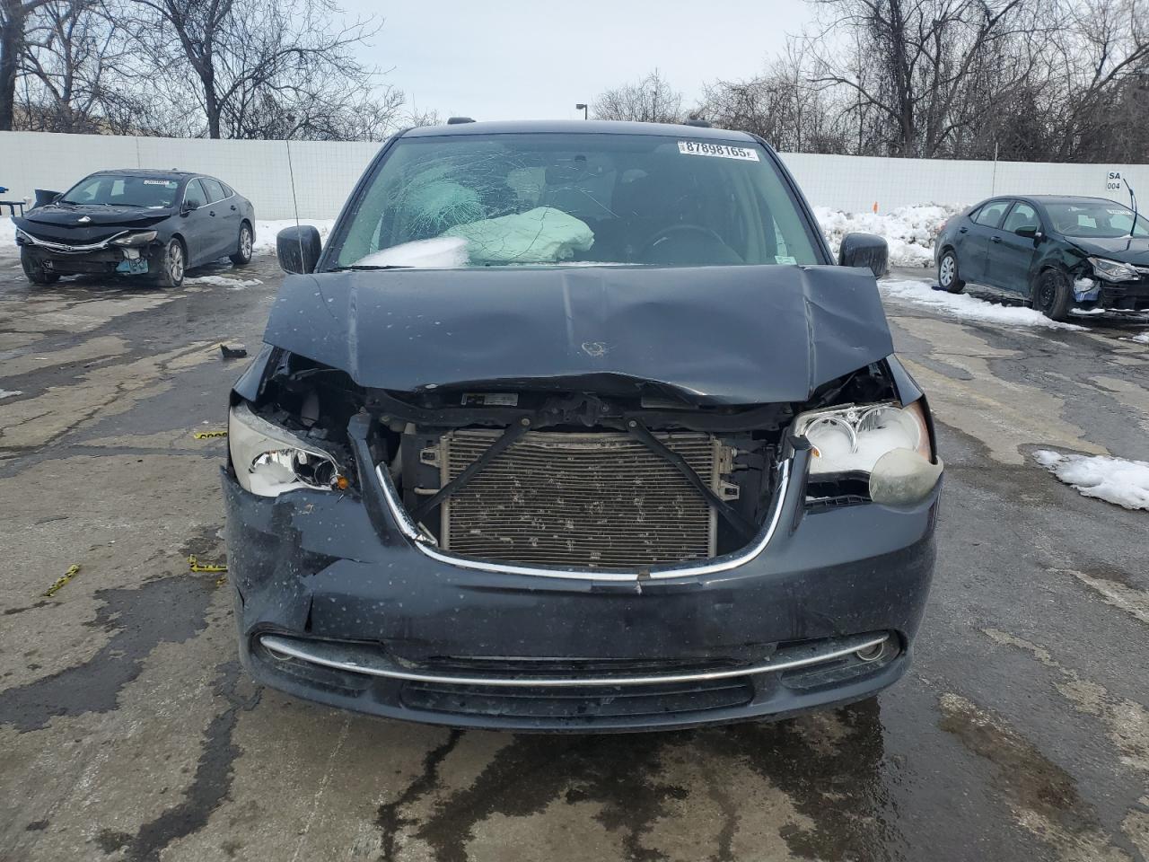2014 Chrysler Town & Country Touring - Фото 5
