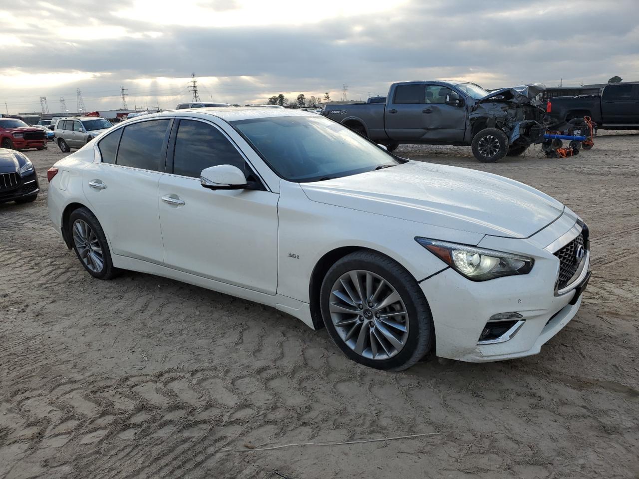2018 Infiniti Q50 Luxe - Фото 7