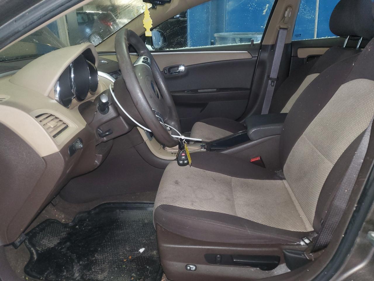 2010 Chev Malibu Ls - Фото 7