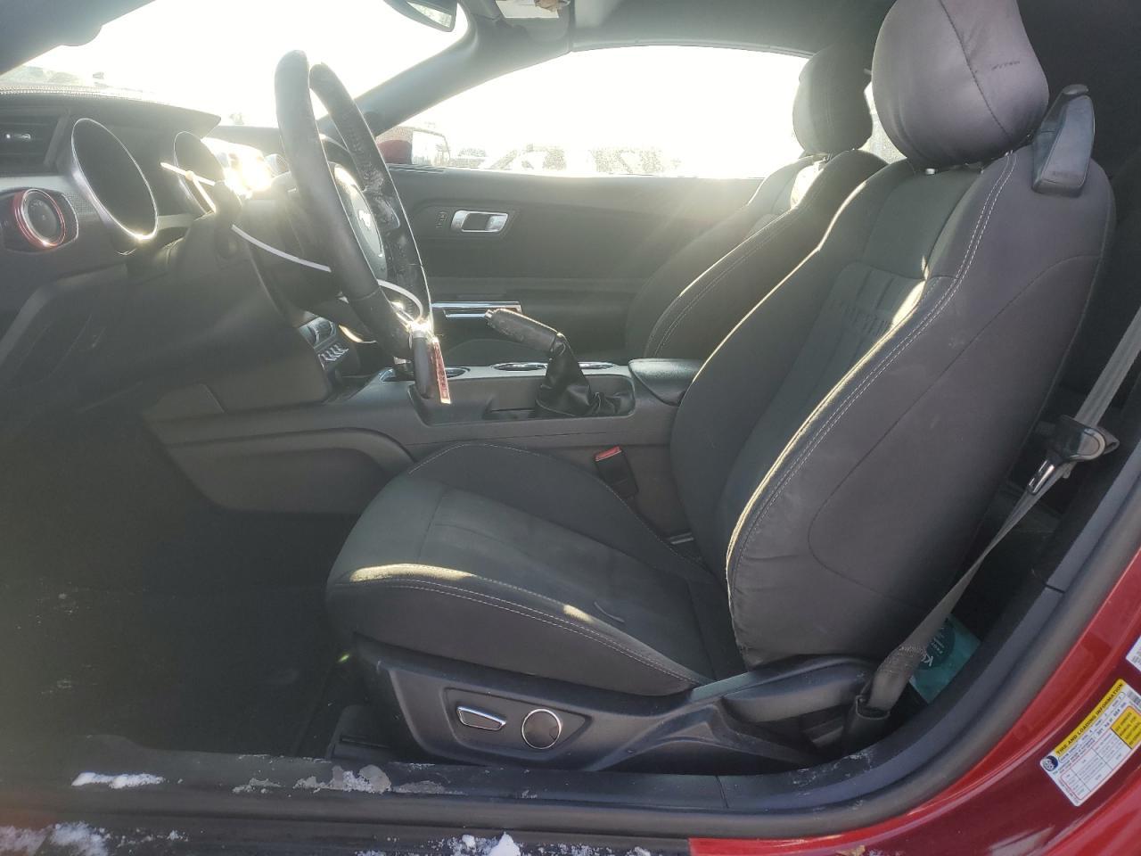 2019 Ford Mustang - Фото 7