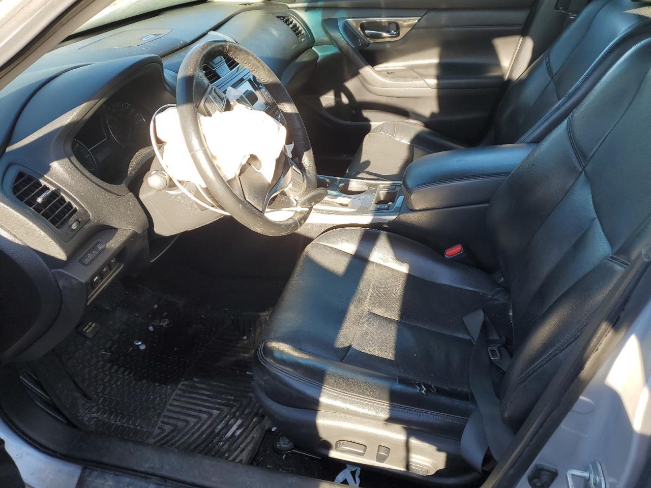 2015 Nissan Altima 3.5S - Image 7