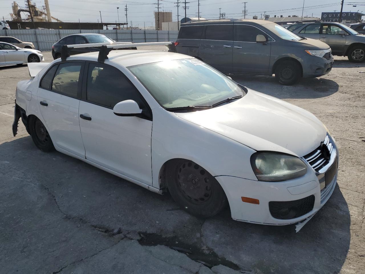 2009 Volkswagen Jetta S - Фото 4