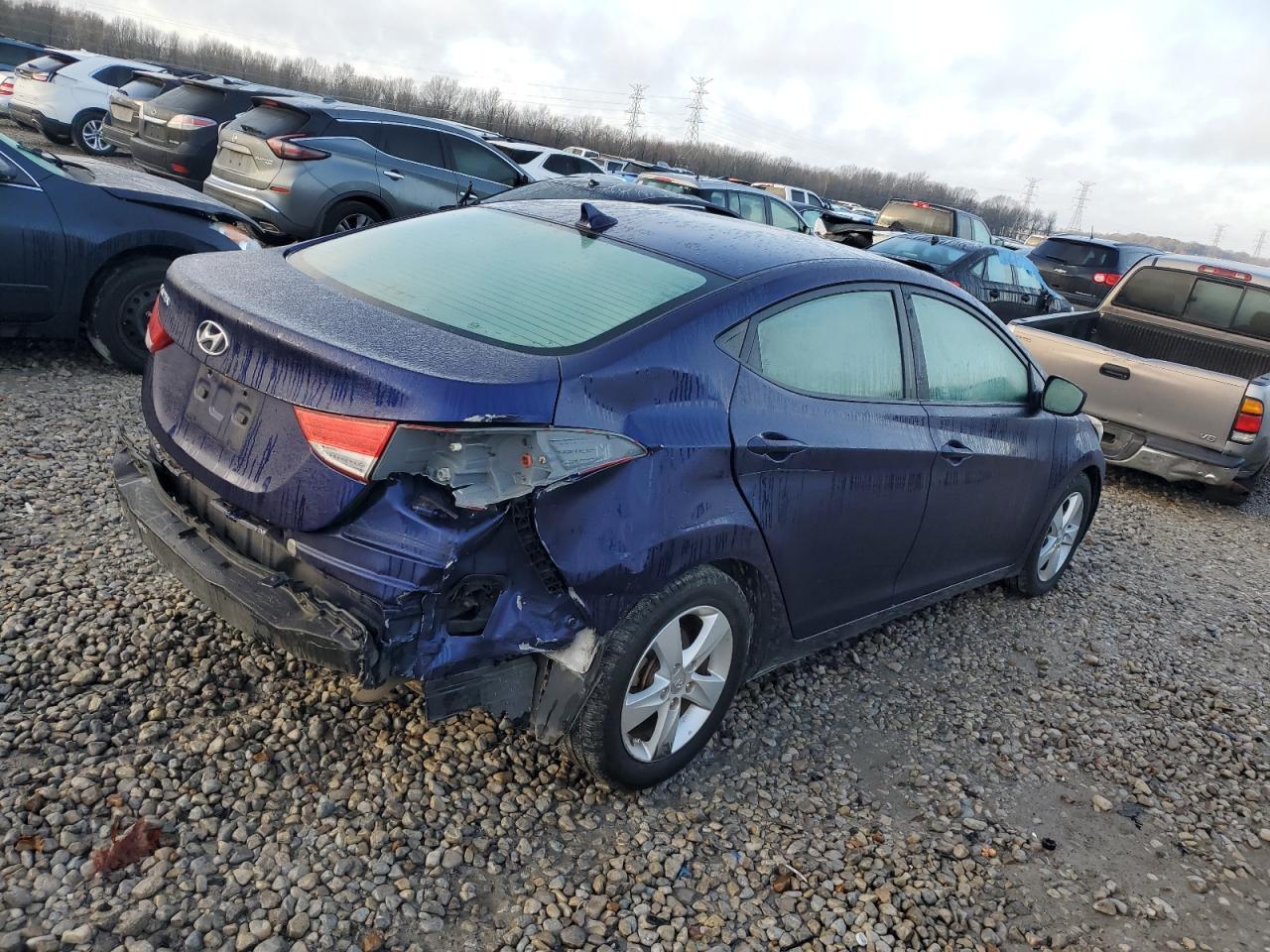 2013 Hyundai Elantra Gls - Фото 3