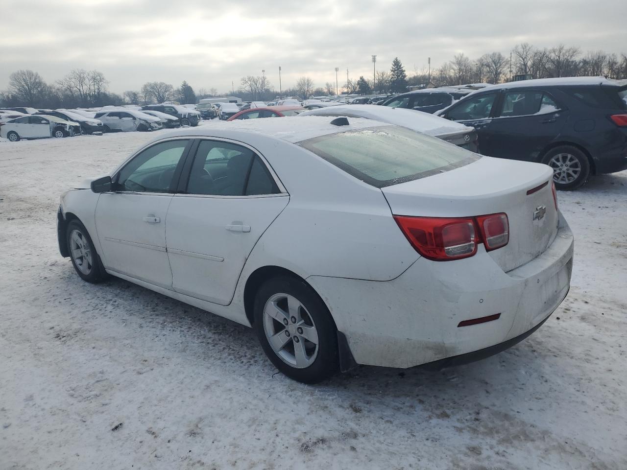 2013 Chevrolet Malibu Ls - Фото 2