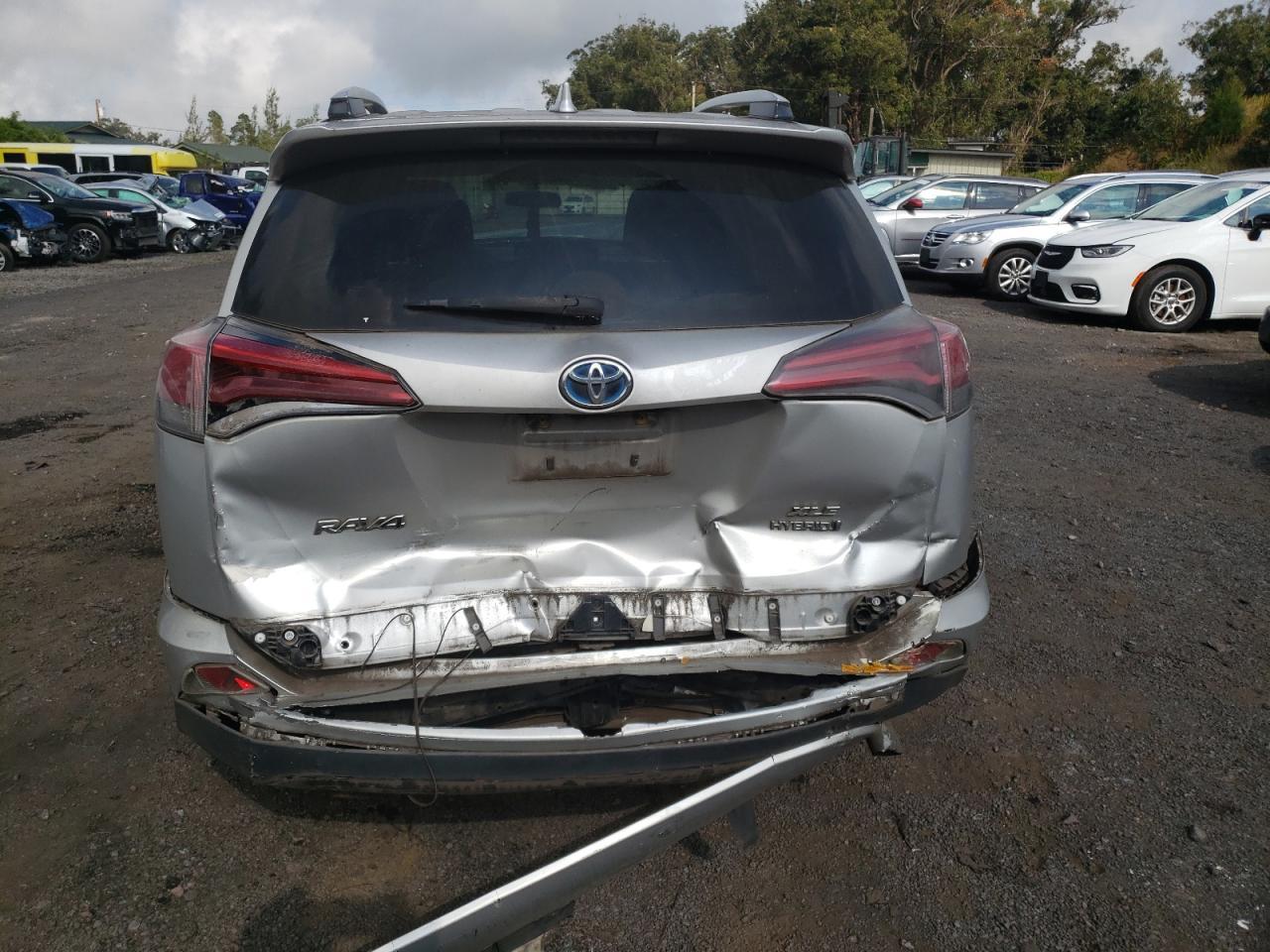 2016 Toyota Rav4 Hv Xle - Фото 6