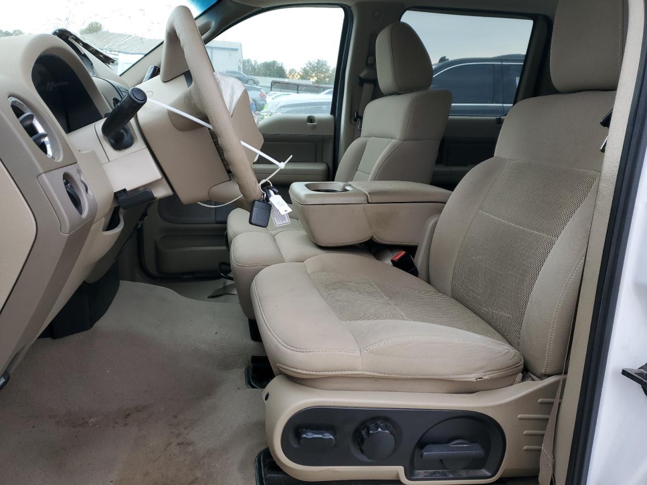 2006 Ford F150 Supercrew - Image 7