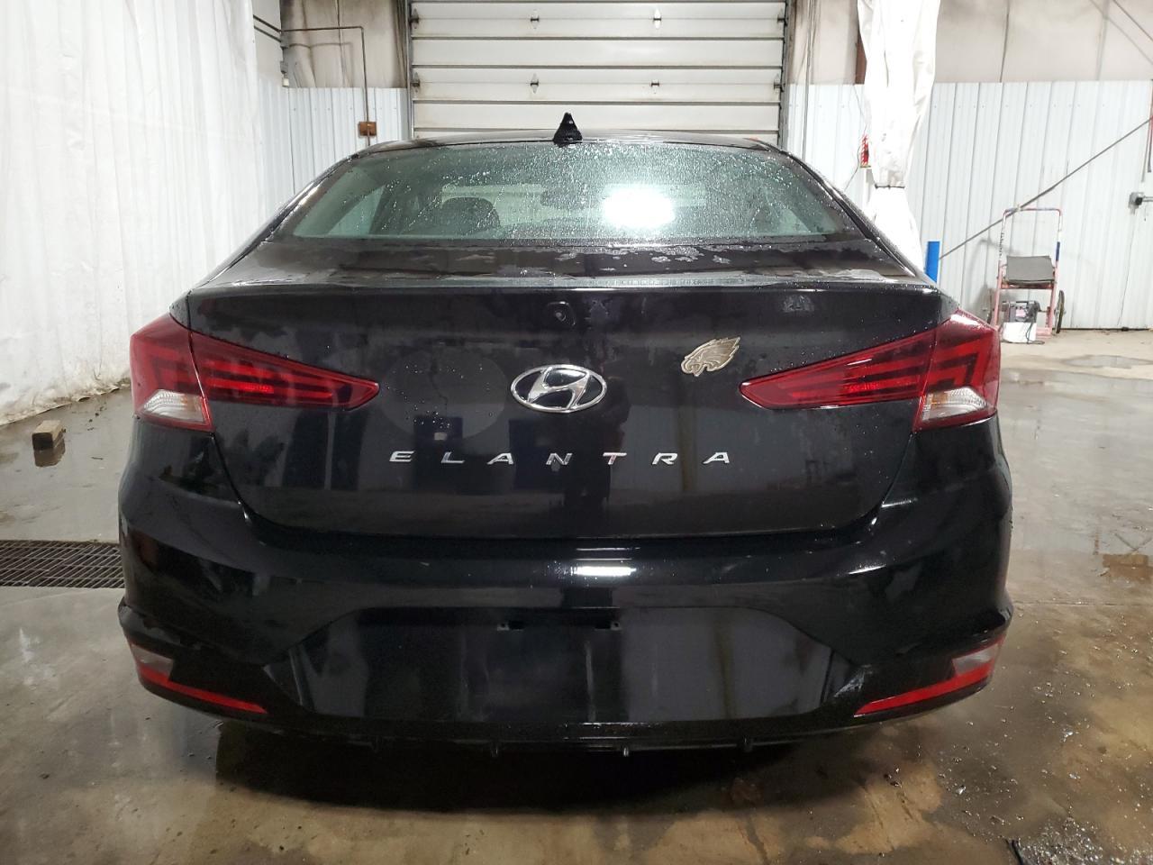 2019 Hyundai Elantra Sel - Фото 6