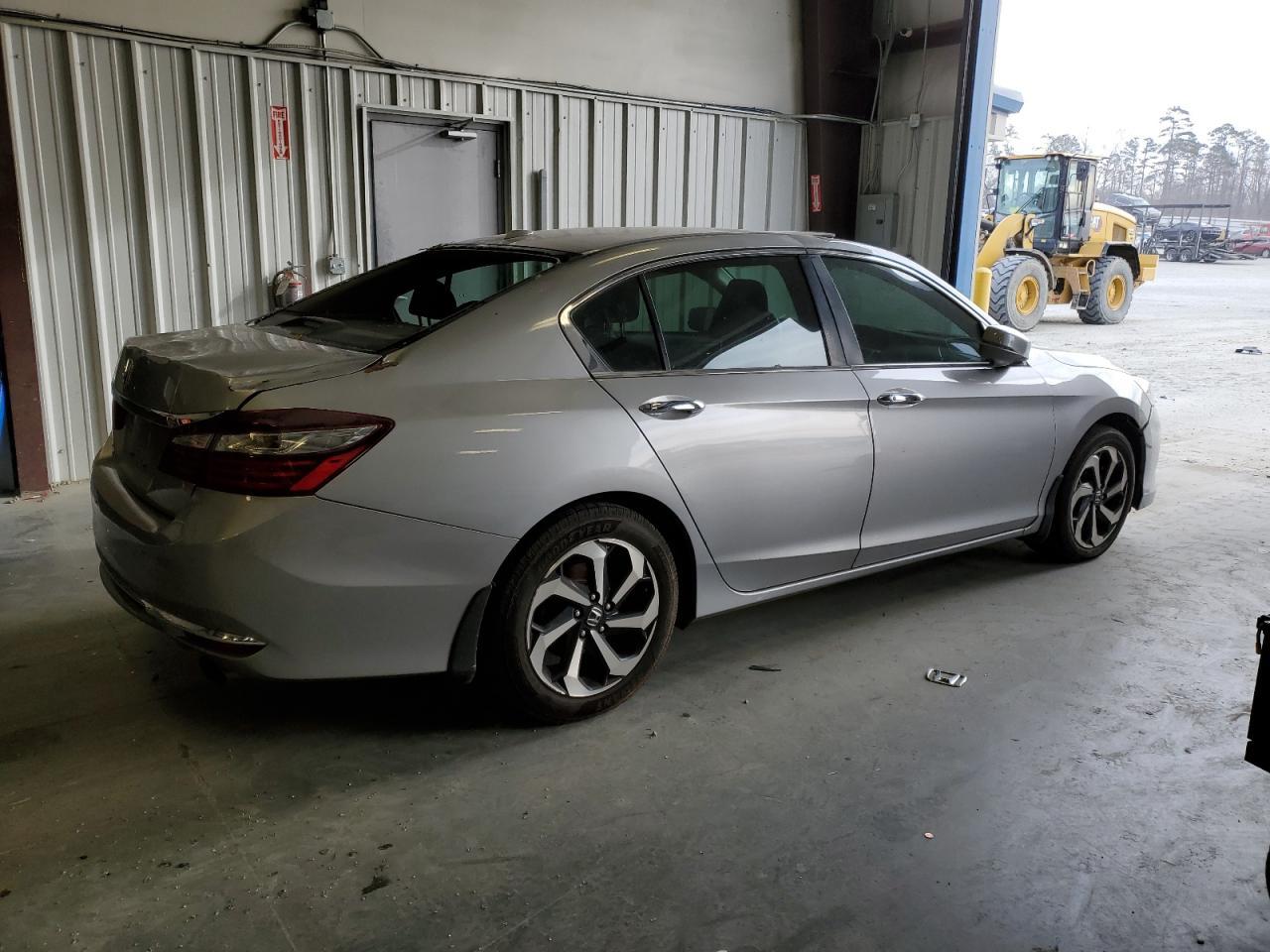 2017 Honda Accord Ex - Фото 3