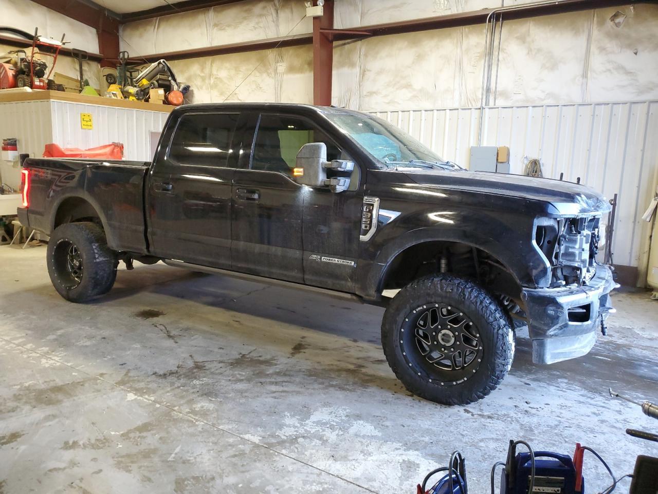 2017 Ford F350 Super Duty - Фото 4