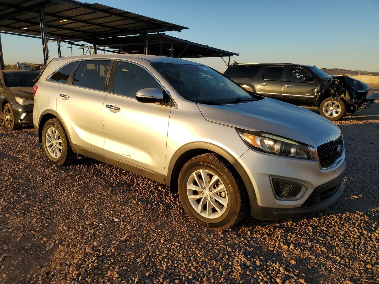 2016 Kia Sorento Lx - Фото 4