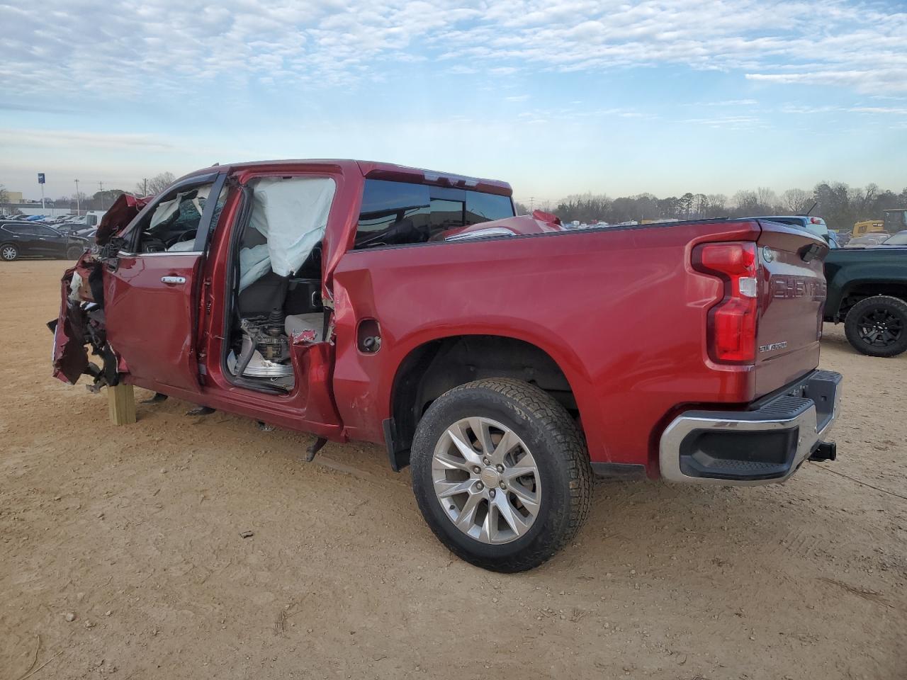 2021 Chevrolet Silverado K1500 Ltz - Image 2