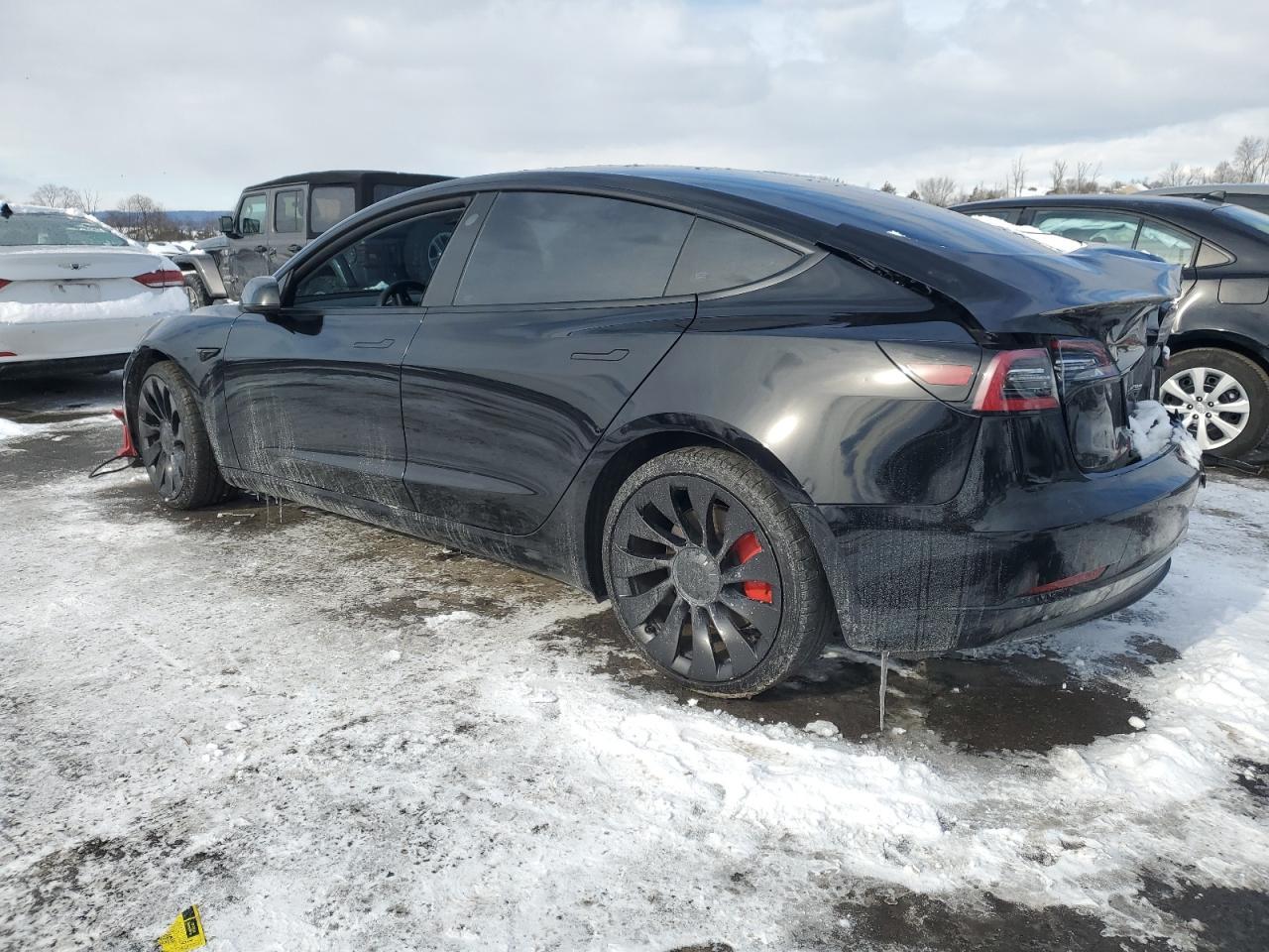 2022 Tesla Model 3 - Фото 2