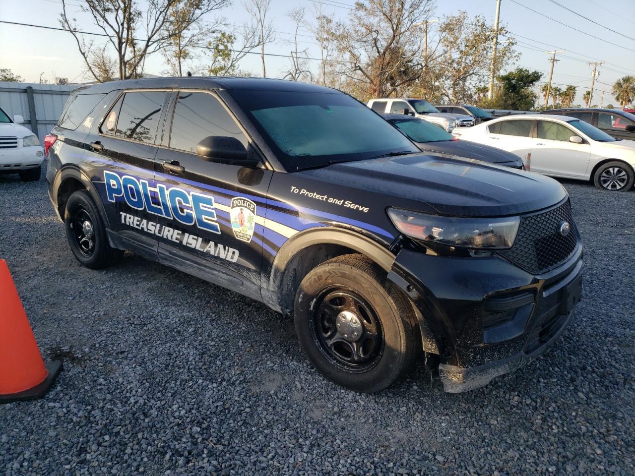 2023 Ford Explorer Police Interceptor - Image 4