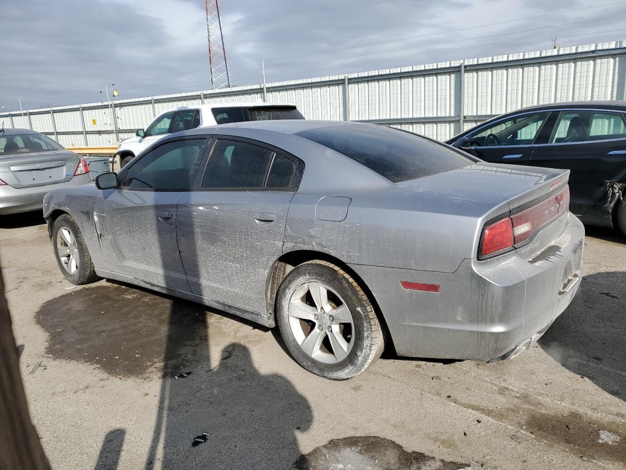 2013 Dodge Charger Se - Image 2
