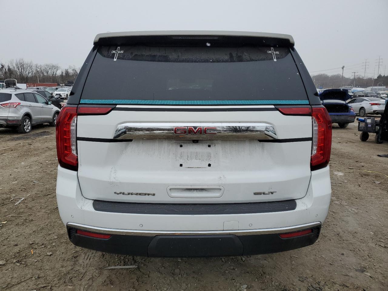 2021 GMC Yukon Slt - Фото 6