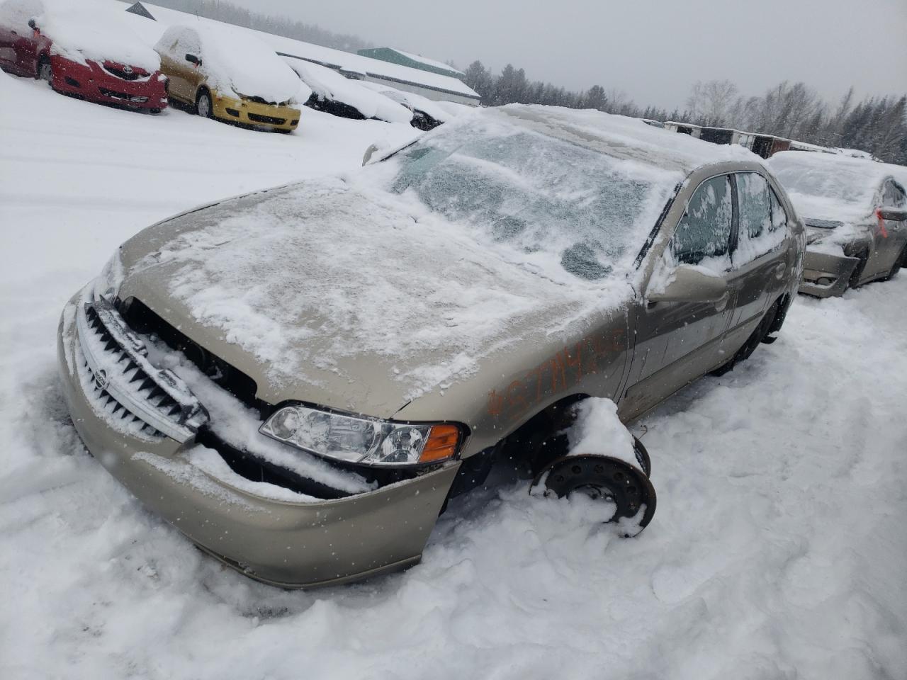 2000 Nissan Altima Xe