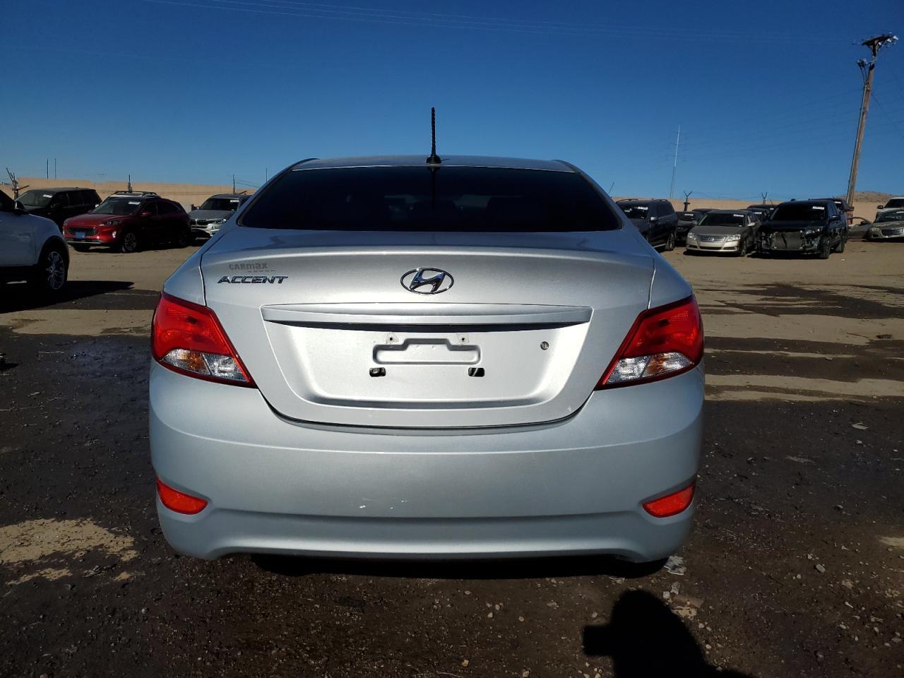 2017 Hyundai Accent Se - Фото 6