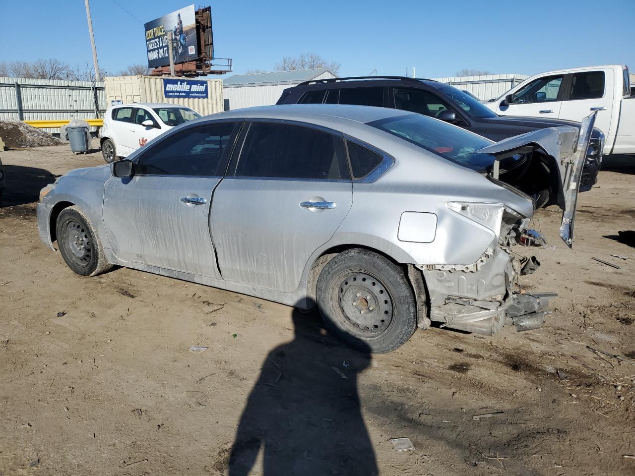 2015 Nissan Altima 2.5 - Фото 2
