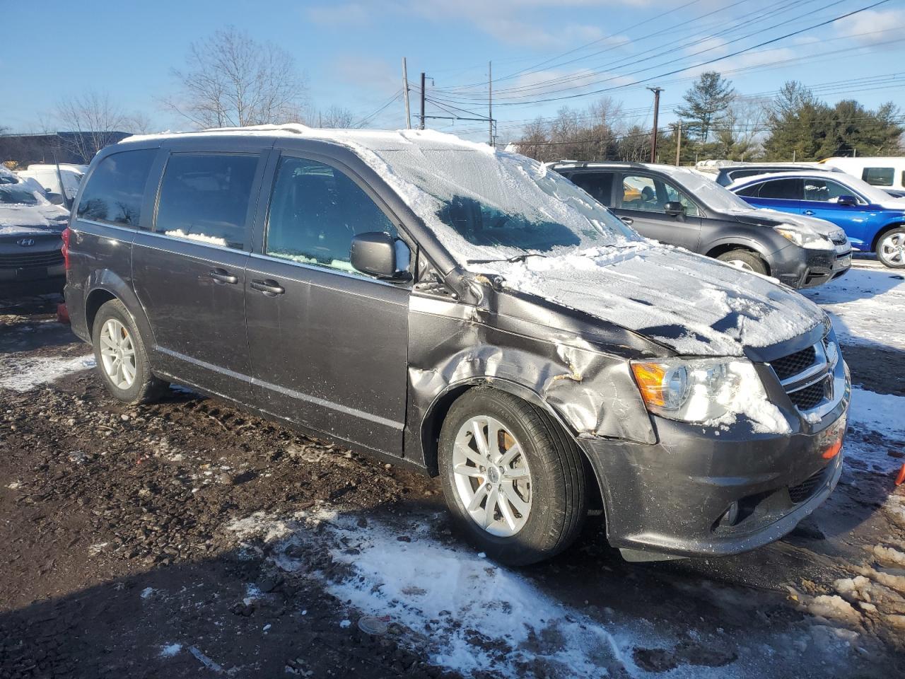 2019 Dodge Grand Caravan Sxt - Image 4